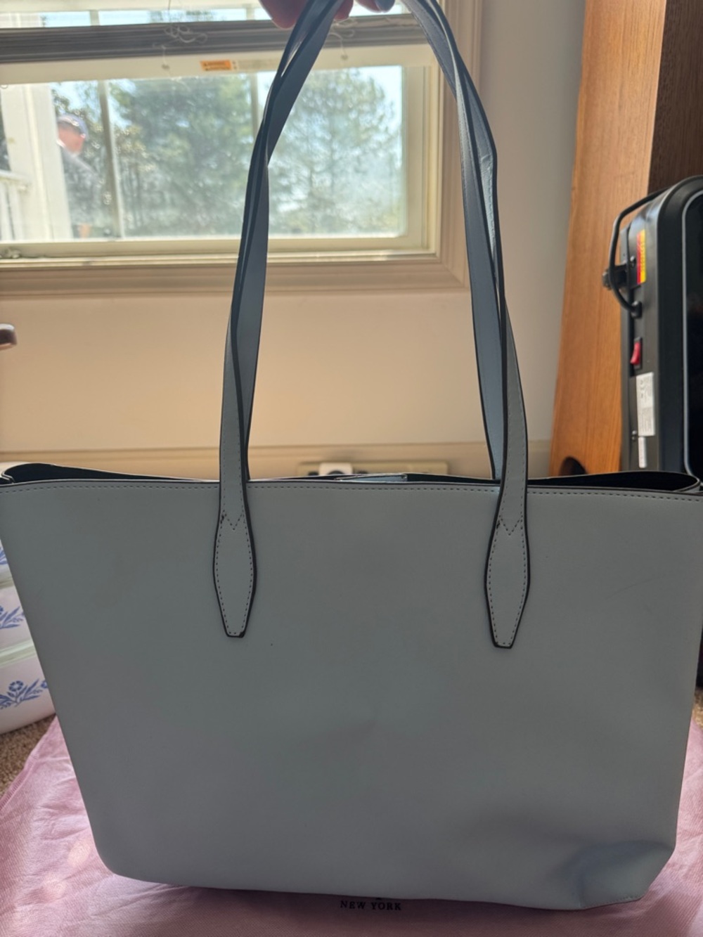 Kate Spade Light Blue Leather Tote with Gold Logo - Picture 5 of 14